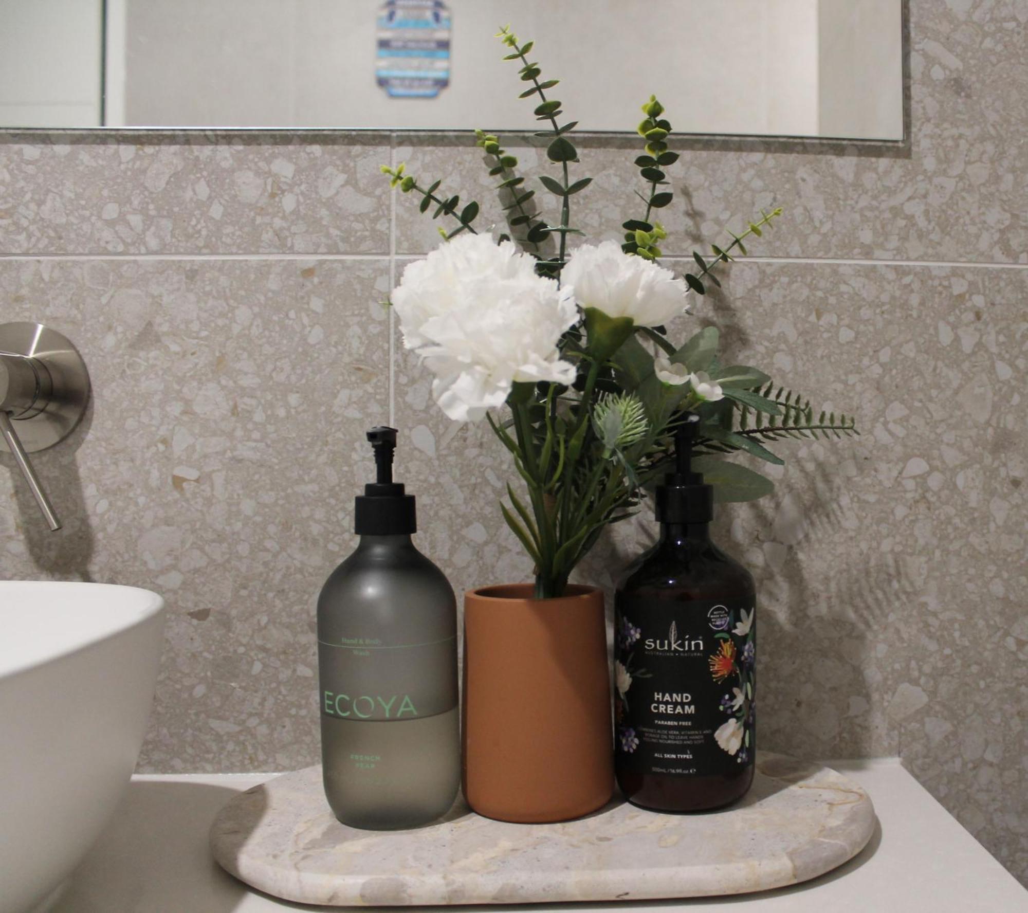 The Woodlands Hideaway - Premium Acreage Guesthouse Browns Plains Eksteriør billede